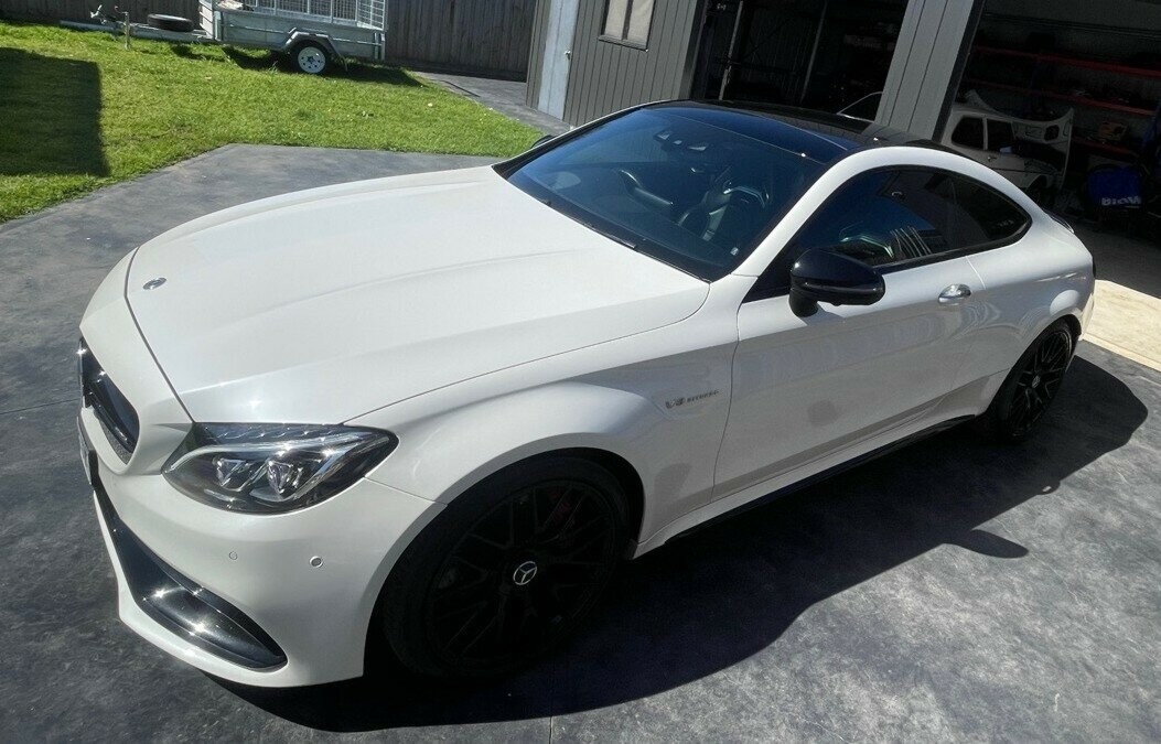 Mercedes Benz C-class image 1