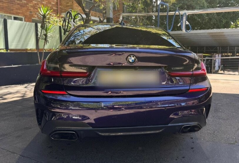 BMW 3 Series image 3