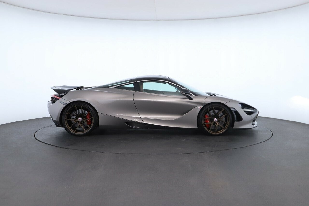 Mclaren 720s image 3