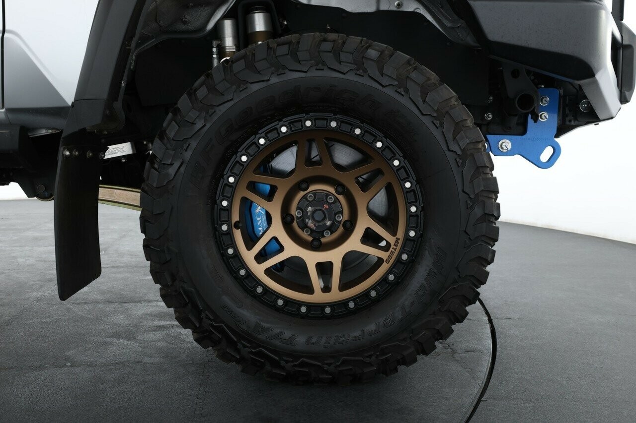 Toyota Landcruiser image 3