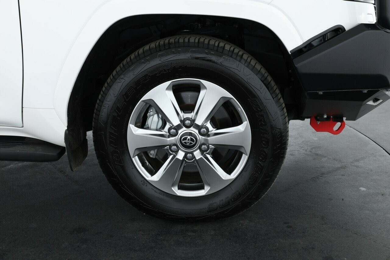 Toyota Landcruiser image 4