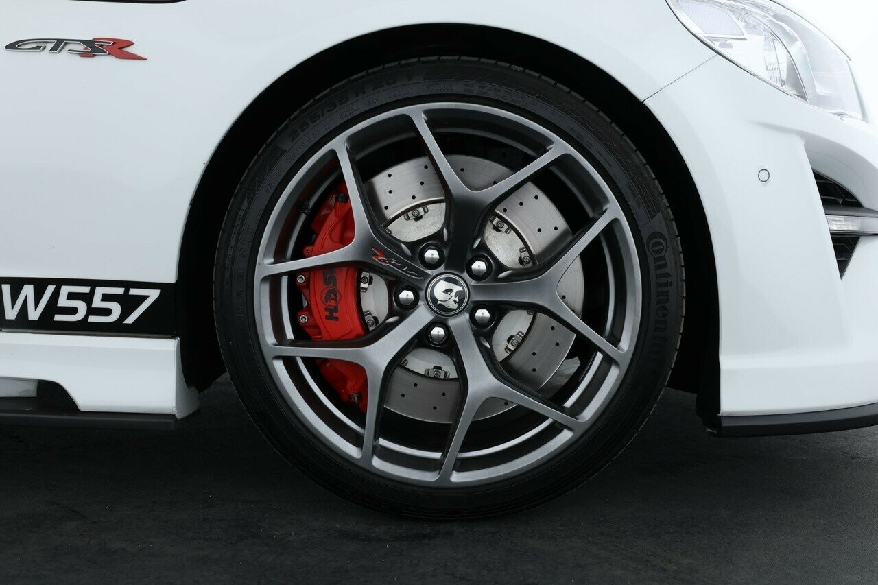 Holden Special Vehicles Gts image 4