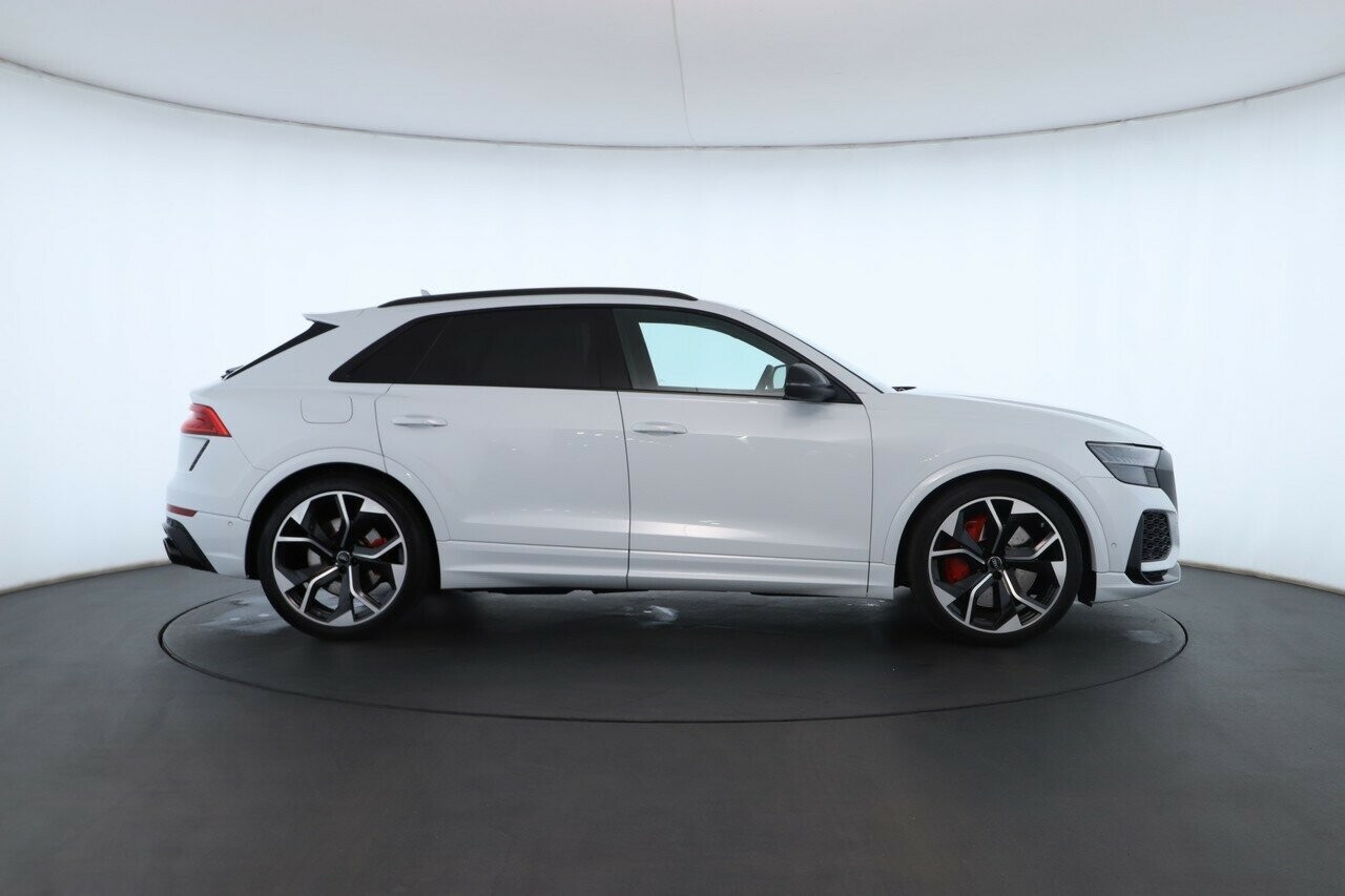 Audi Rs Q8 image 3