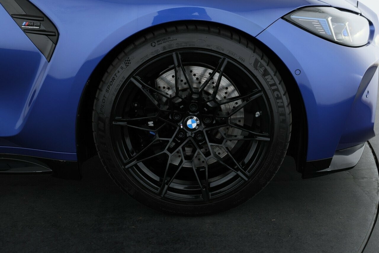 BMW M3 image 4