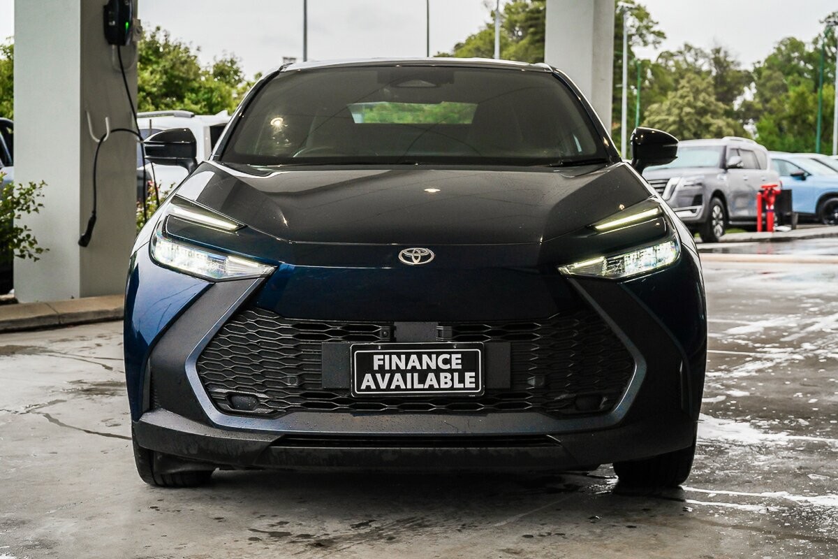 Toyota C-hr image 3