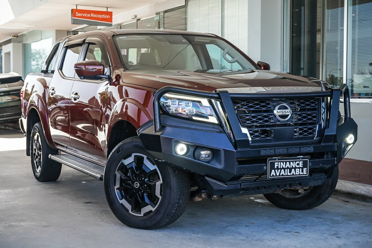 Nissan Navara image 1