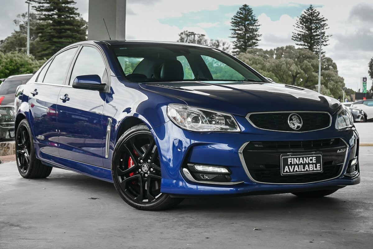 Holden Commodore image 1