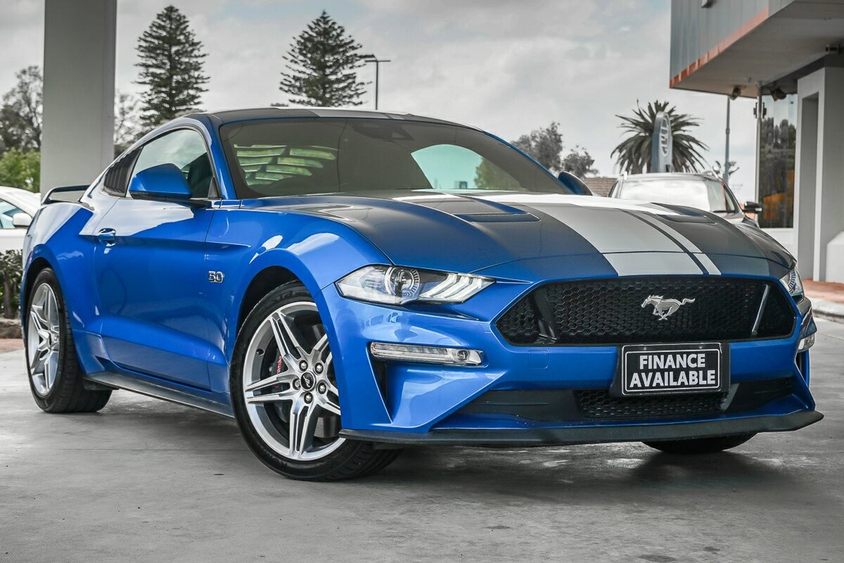 Ford Mustang image 1