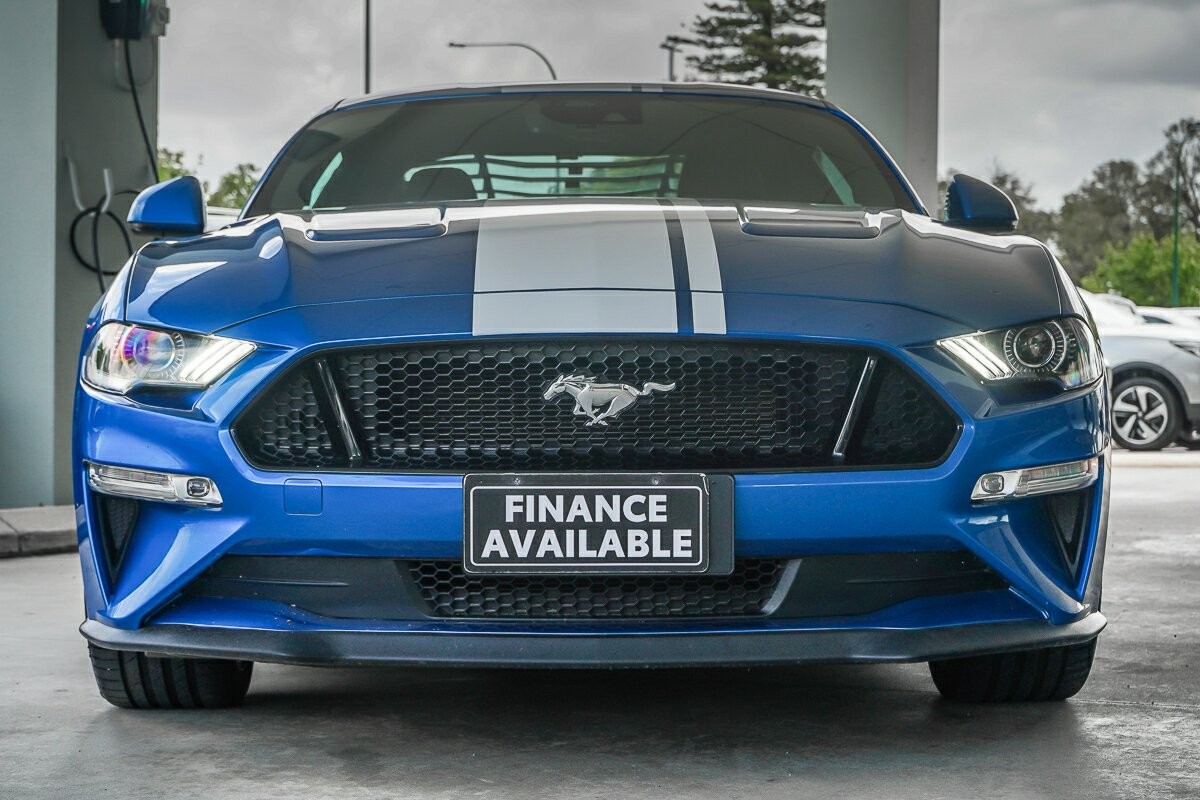 Ford Mustang image 3