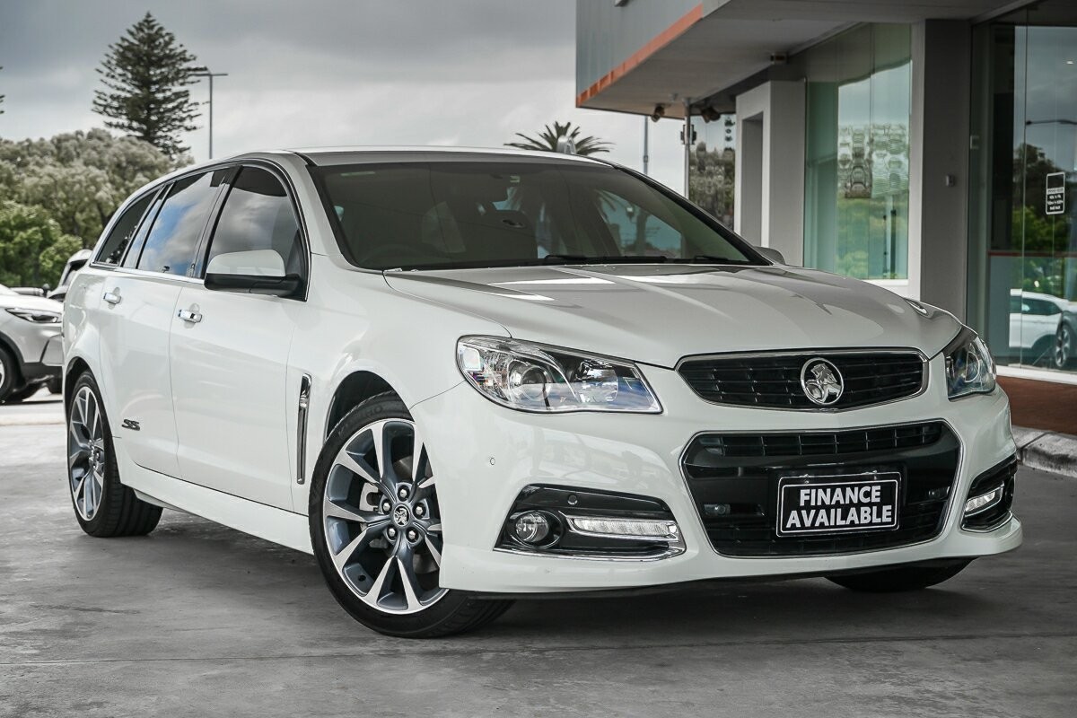 Holden Commodore image 1