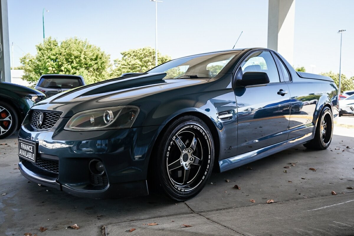 Holden Ute image 4
