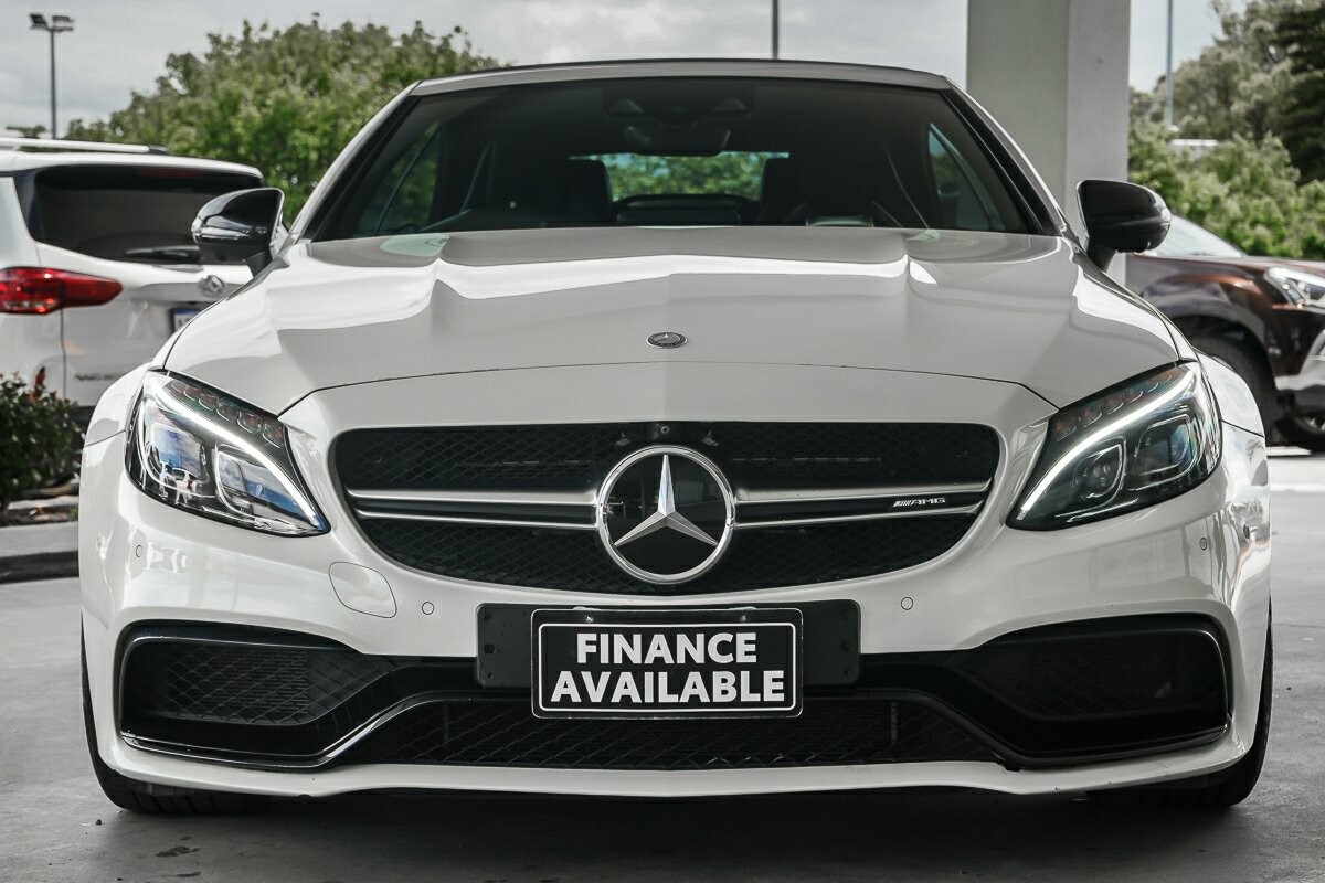 Mercedes Benz C-class image 3