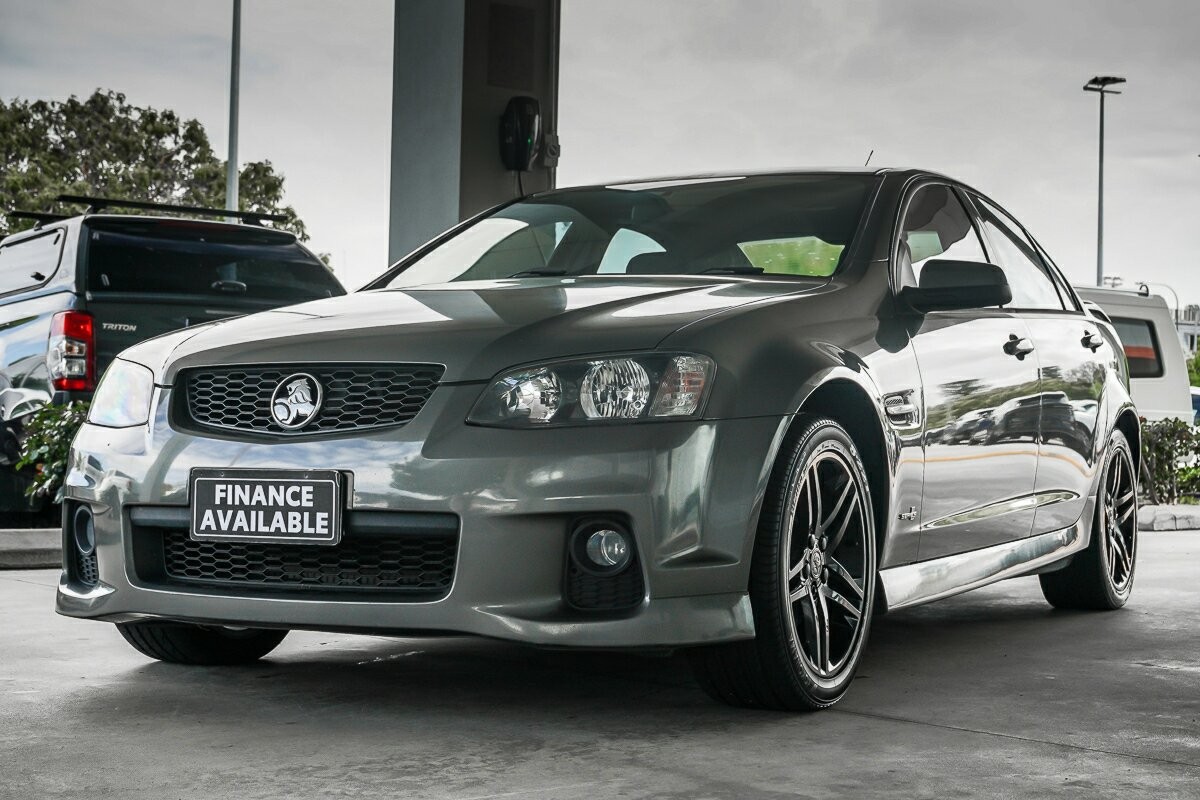 Holden Commodore image 4