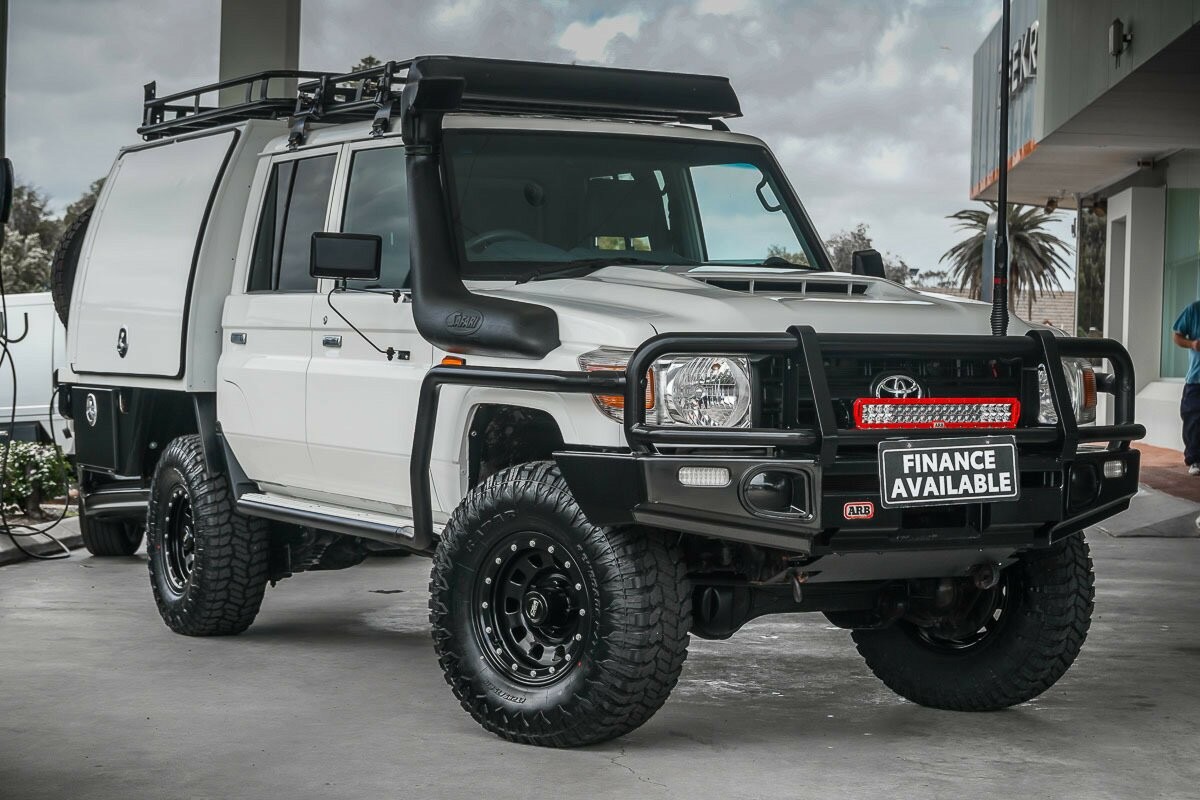 Toyota Landcruiser image 1