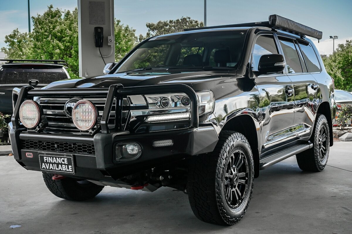 Toyota Landcruiser image 4
