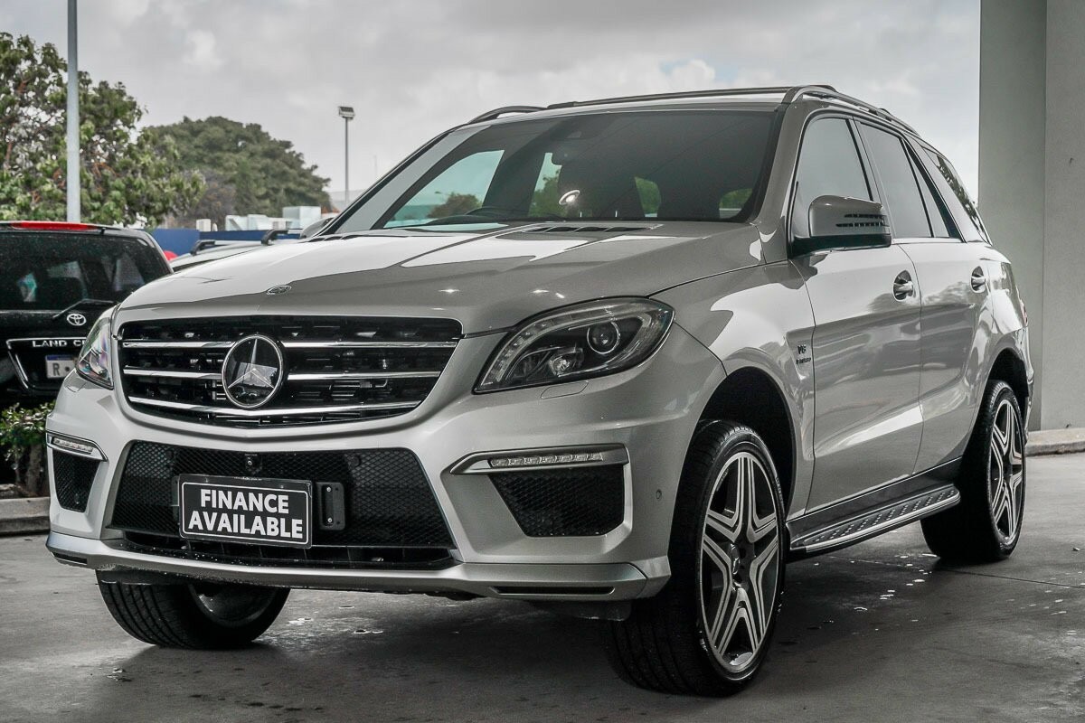 Mercedes Benz M-class image 4