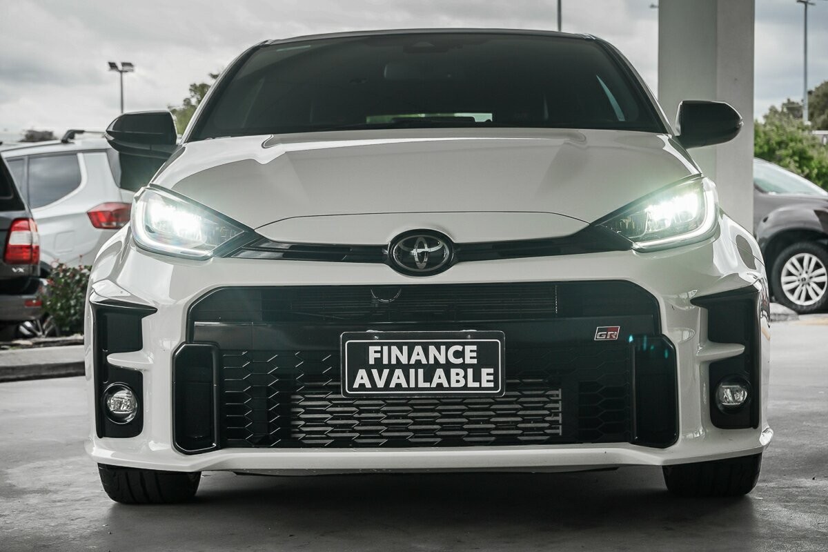 Toyota Yaris image 3