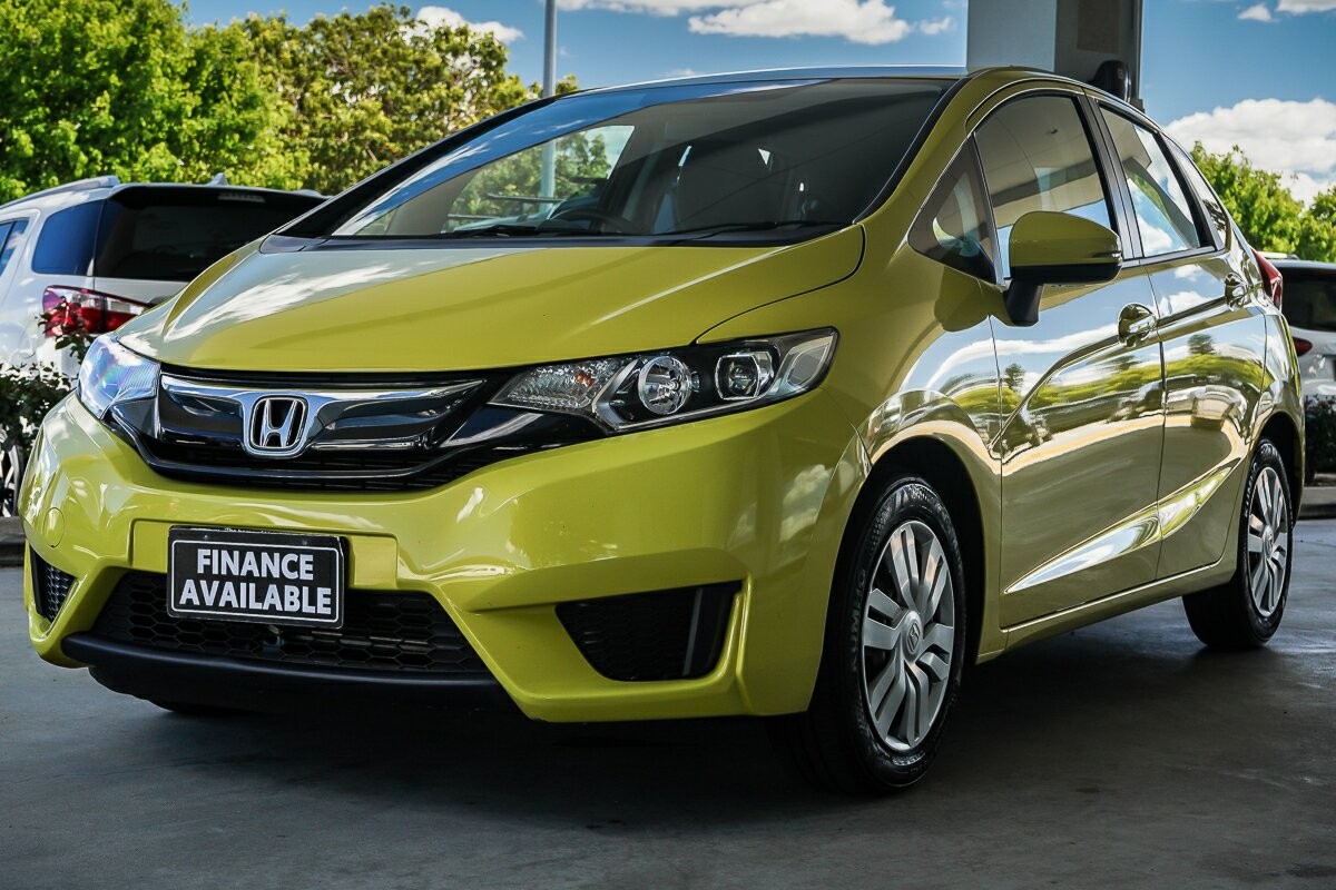 Honda Jazz image 4