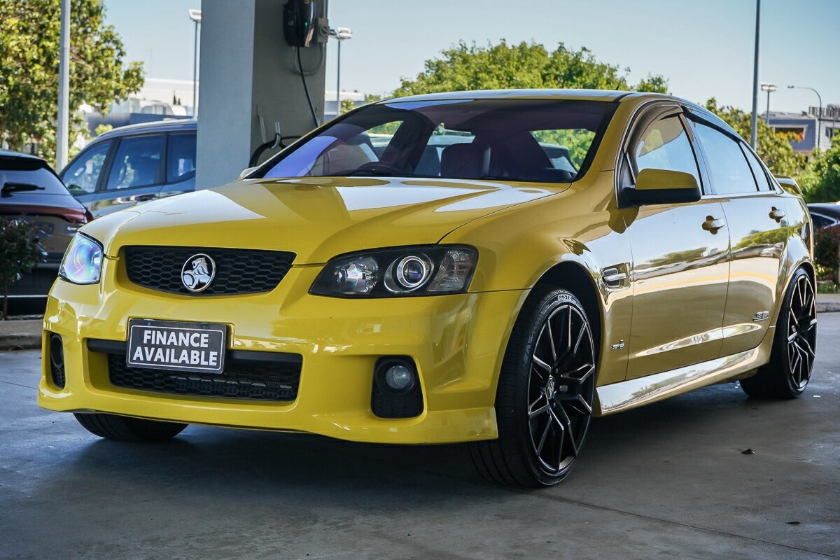 Holden Commodore image 4