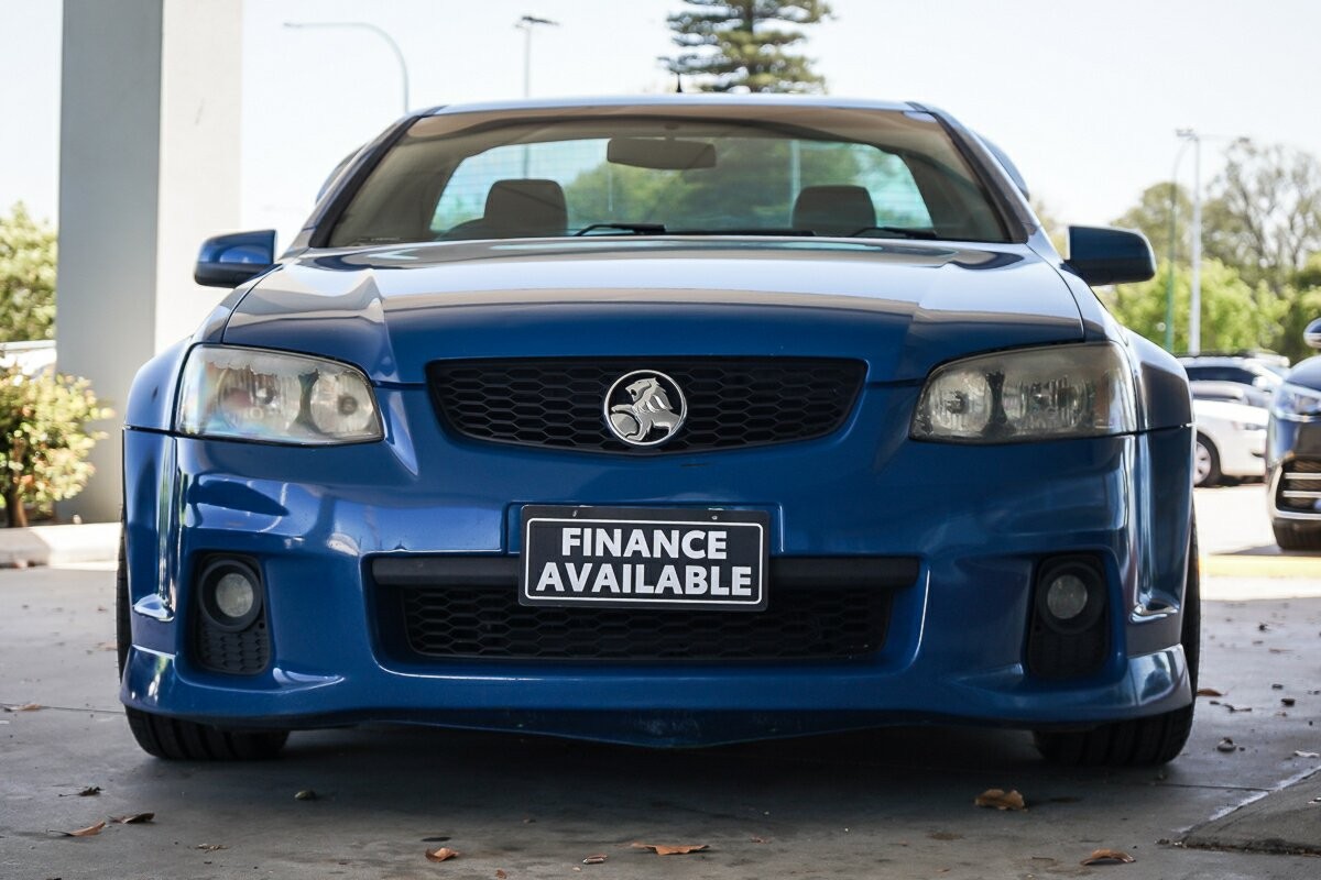 Holden Ute image 3