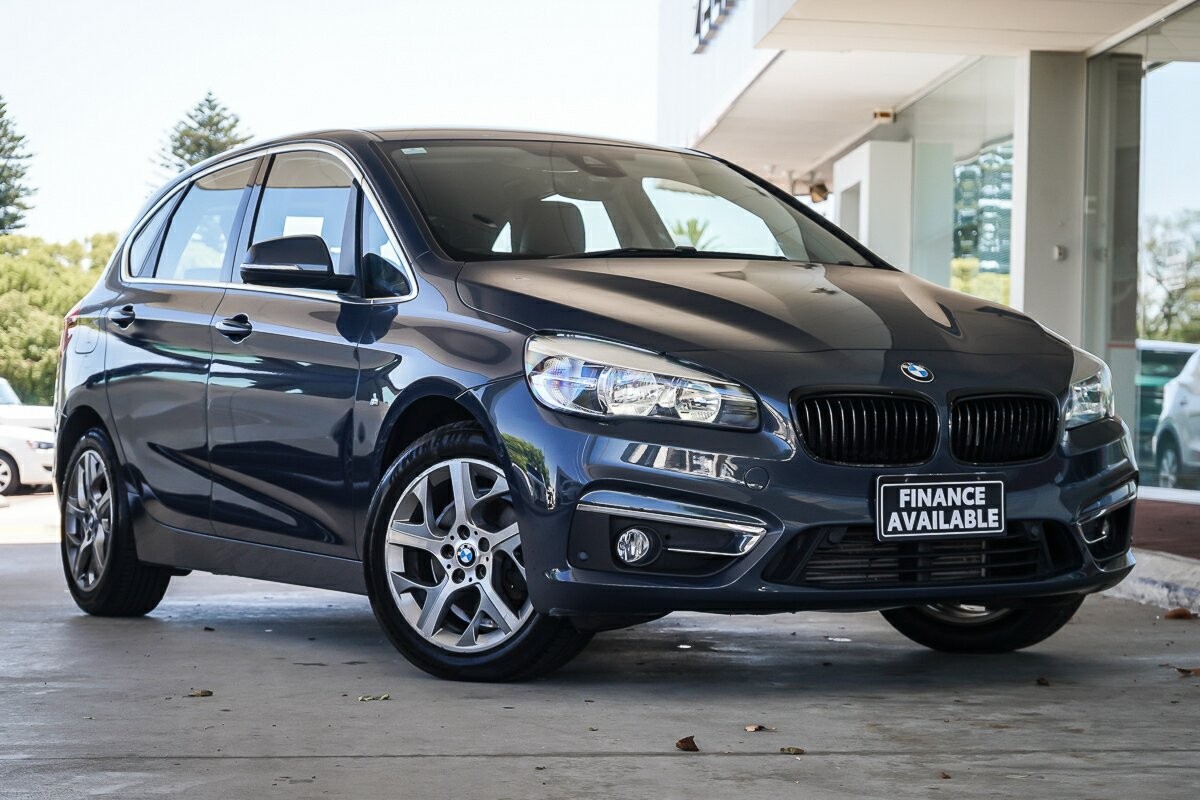 BMW 2 Series image 1