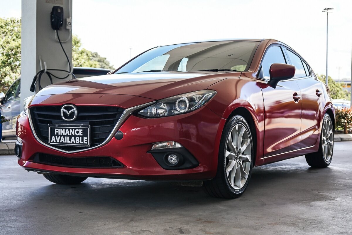 Mazda 3 image 3