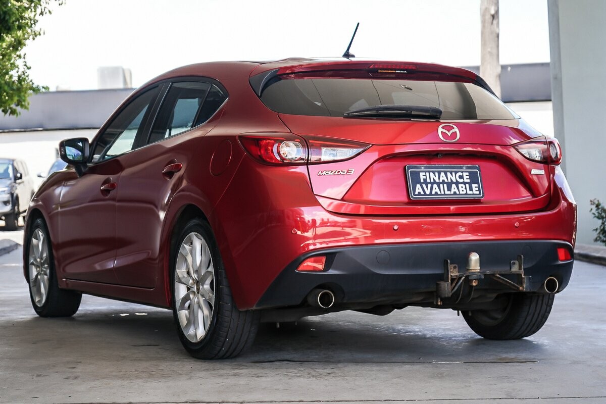 Mazda 3 image 4