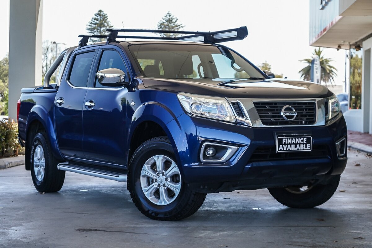 Nissan Navara image 1