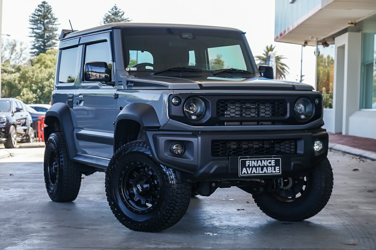 Suzuki Jimny image 1