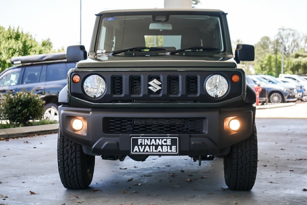 Suzuki Jimny image 2