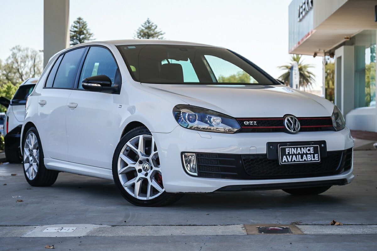 Volkswagen Golf image 1