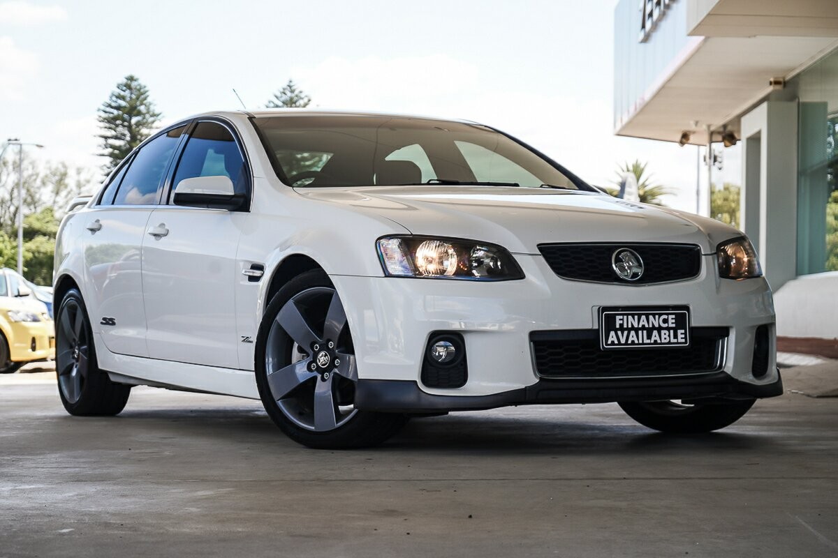 Holden Commodore image 1