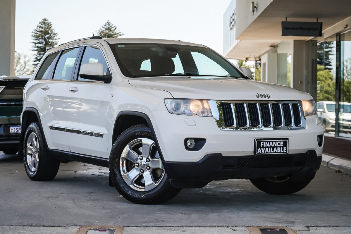 Jeep Grand Cherokee image 1
