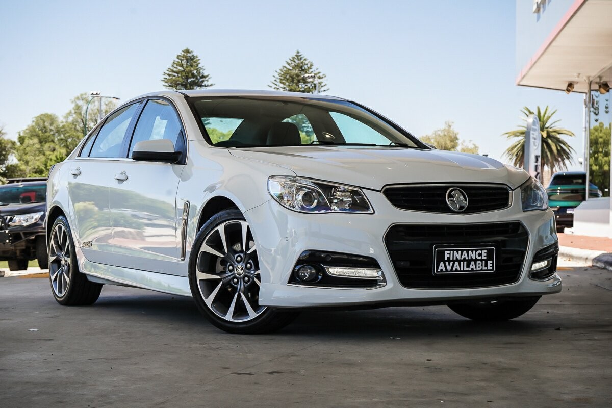 Holden Commodore image 1