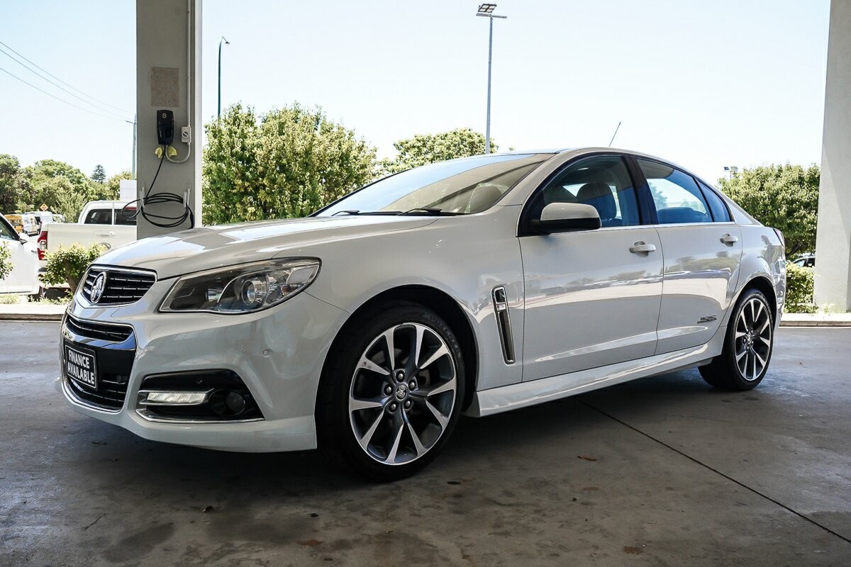 Holden Commodore image 4