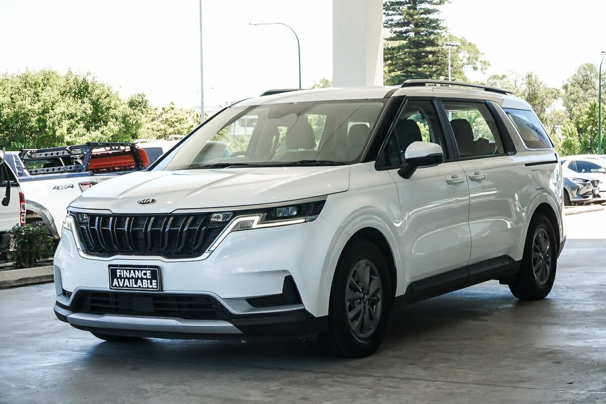 Kia Carnival image 4