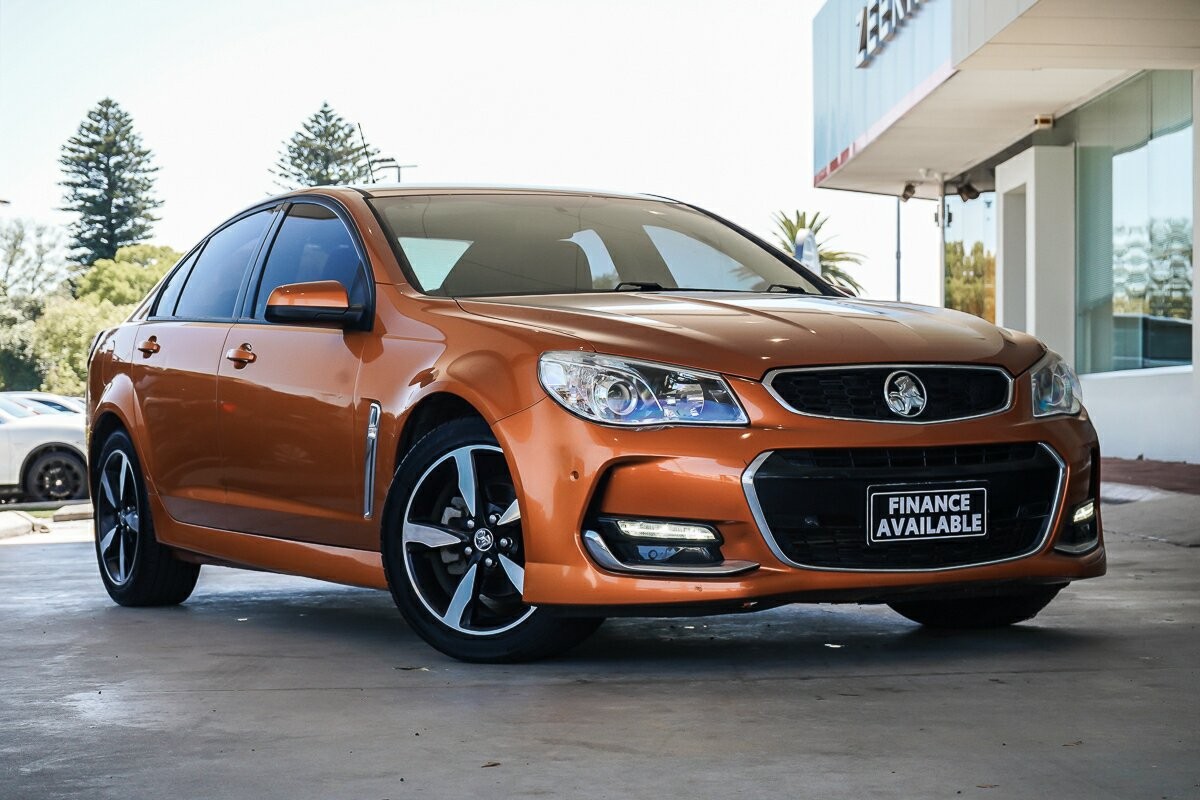 Holden Commodore image 1
