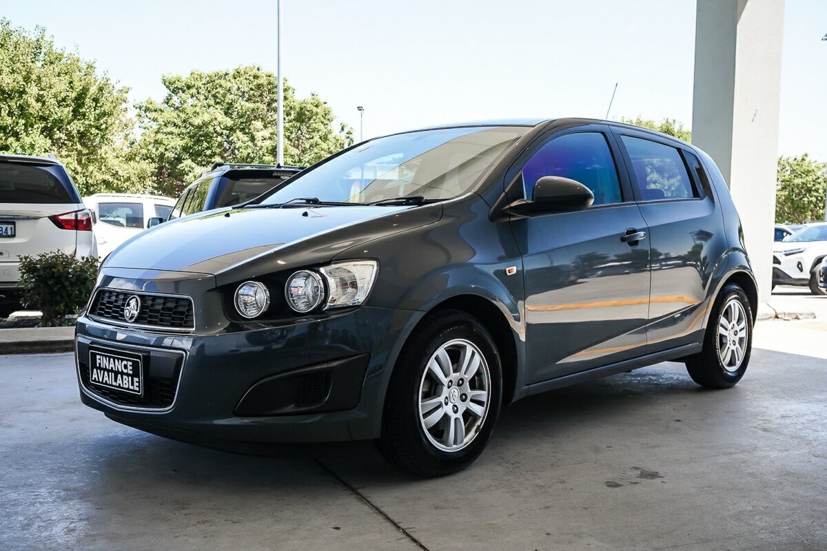 Holden Barina image 4