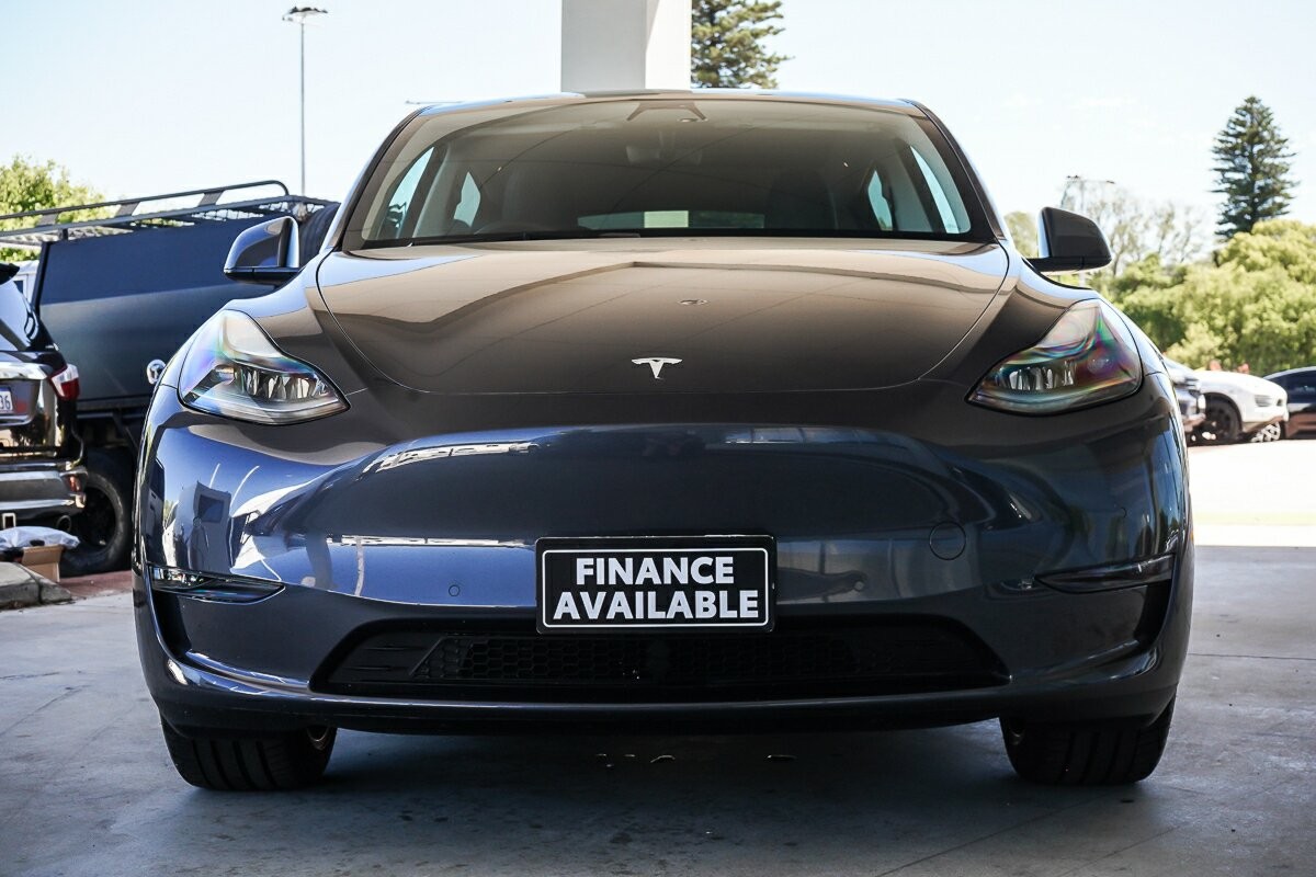 Tesla Model Y image 3