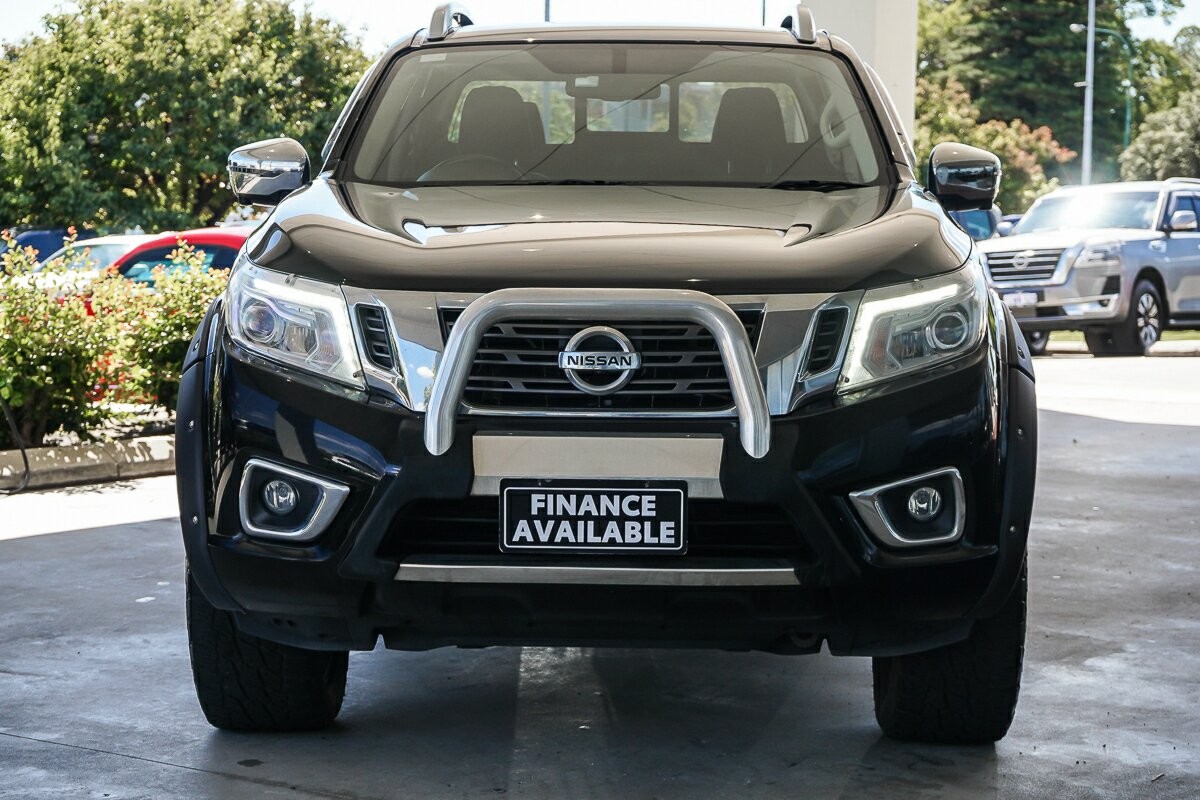 Nissan Navara image 3