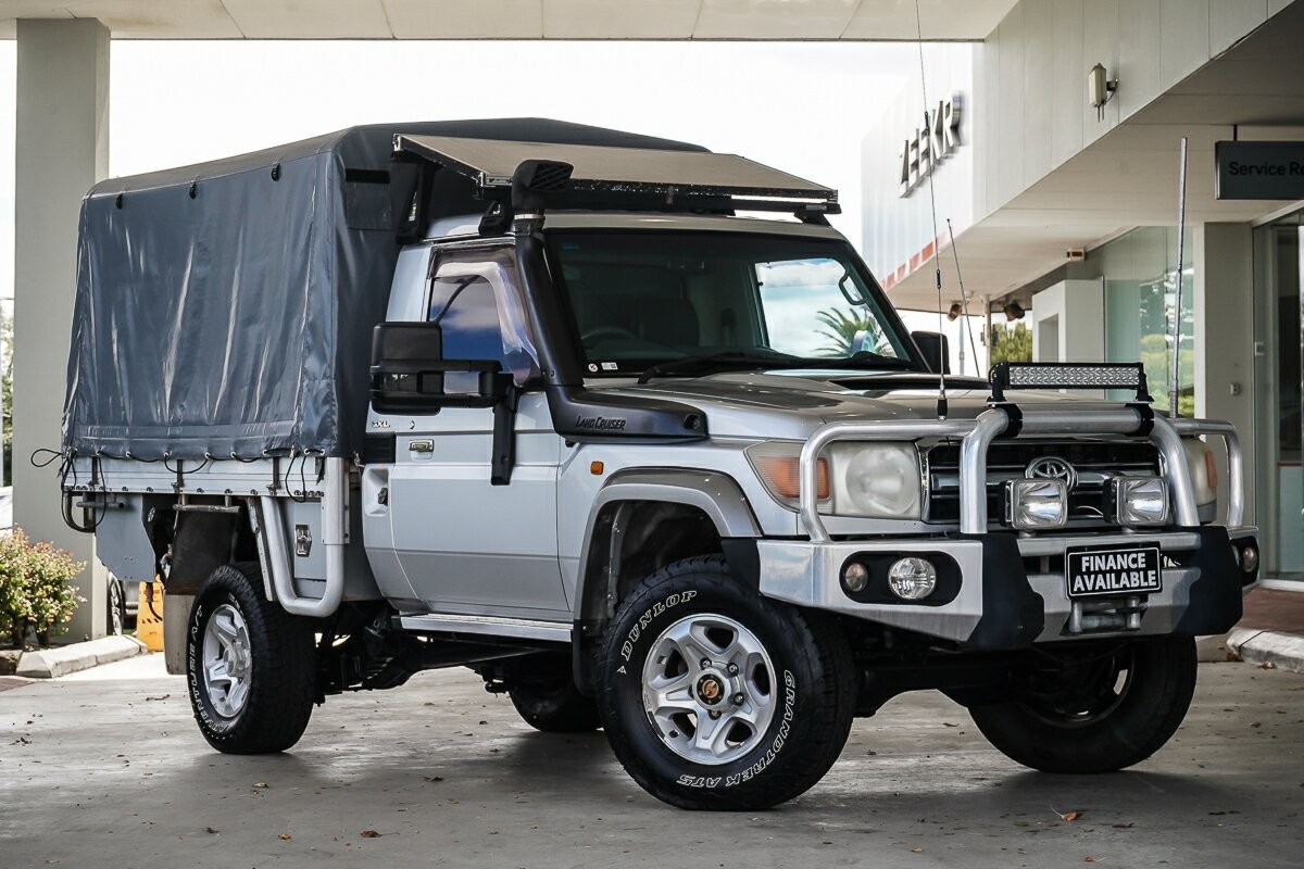 Toyota Landcruiser image 1
