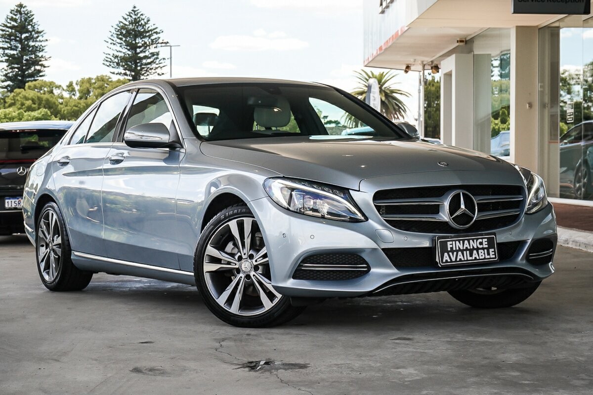 Mercedes Benz C-class image 1