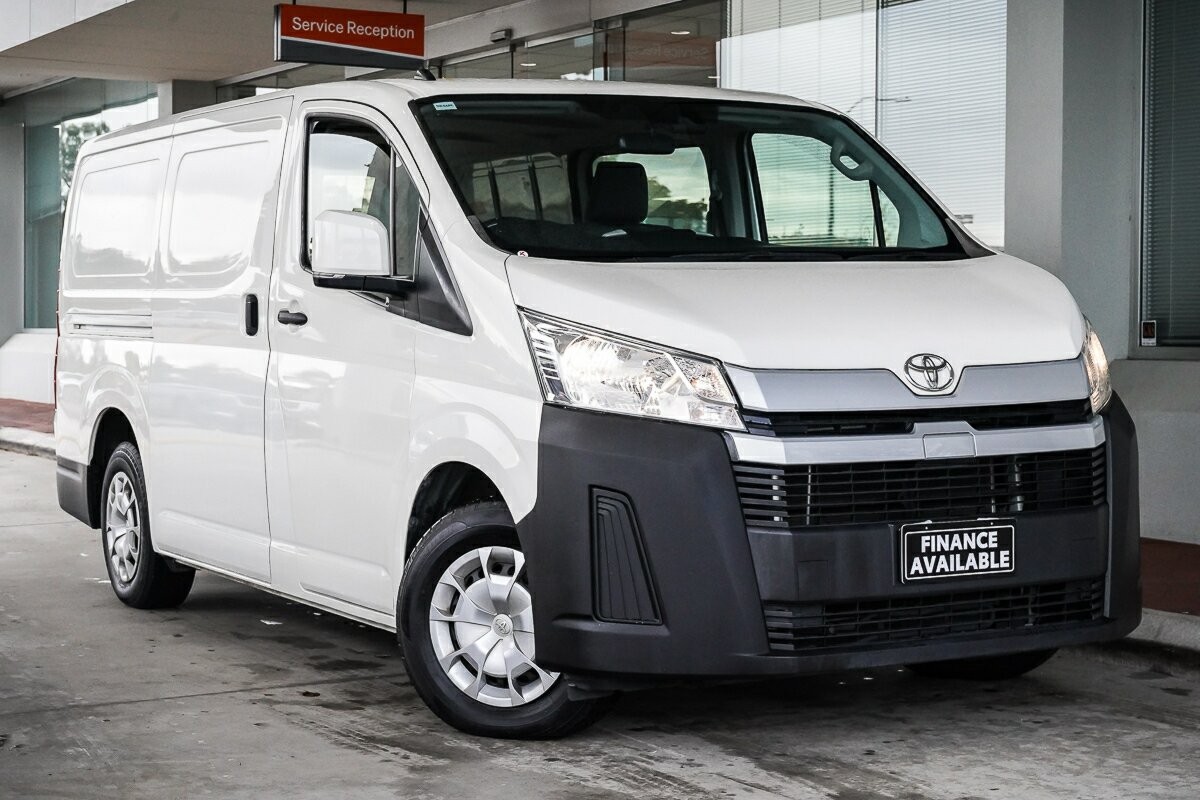 Toyota Hiace image 1
