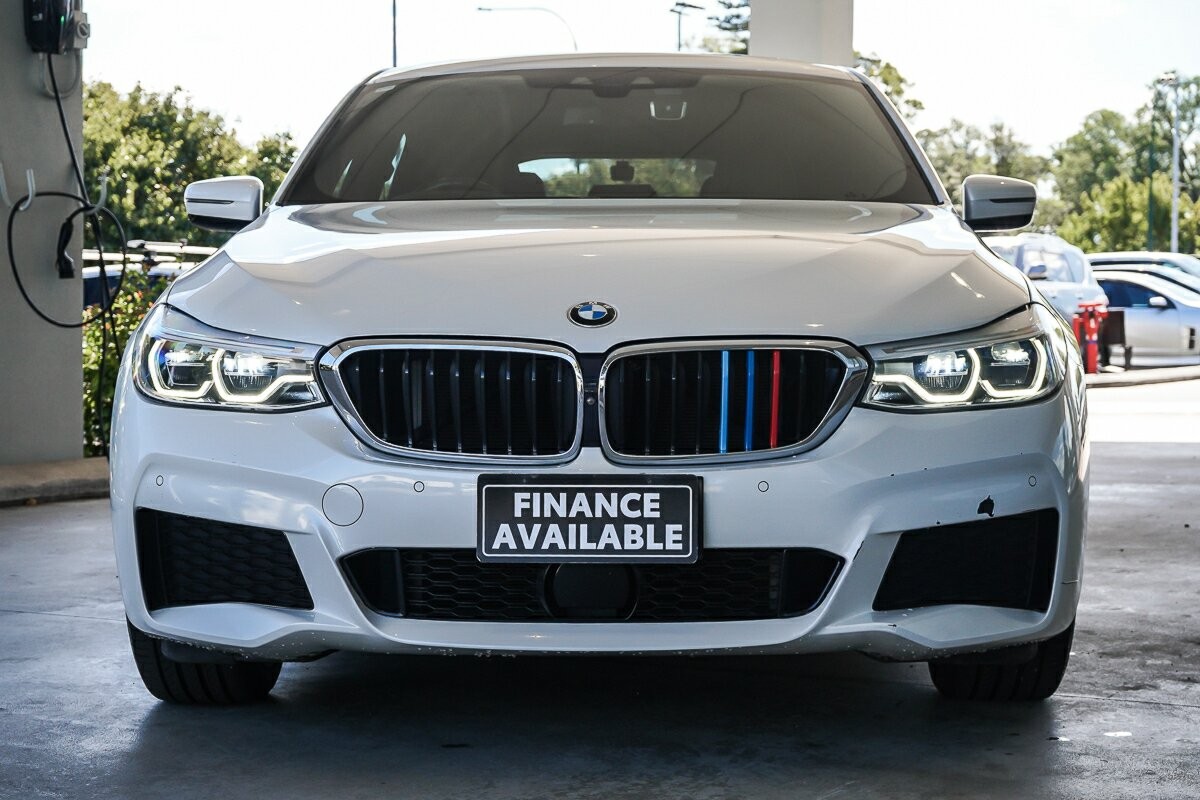 BMW 6 Series image 3