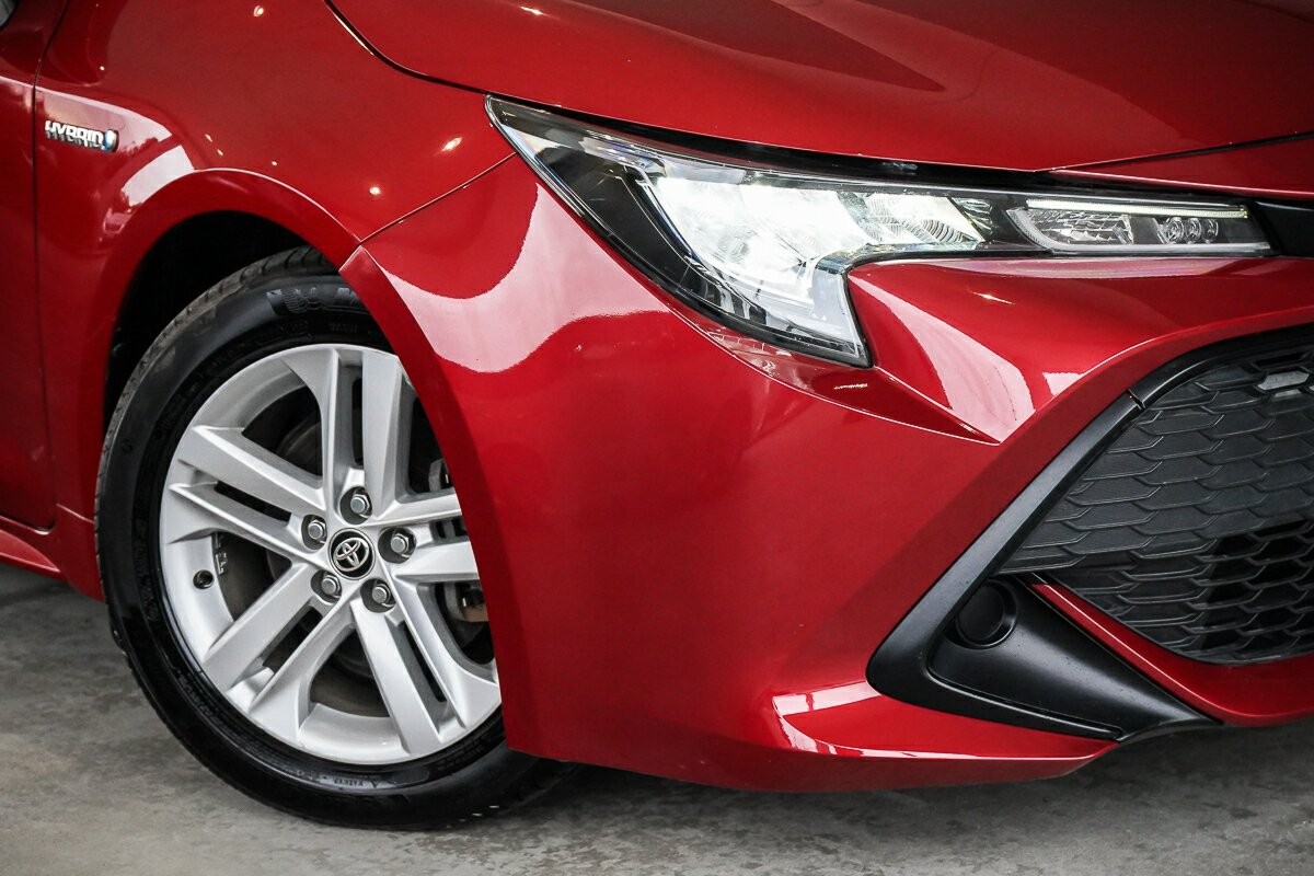 Toyota Corolla image 2