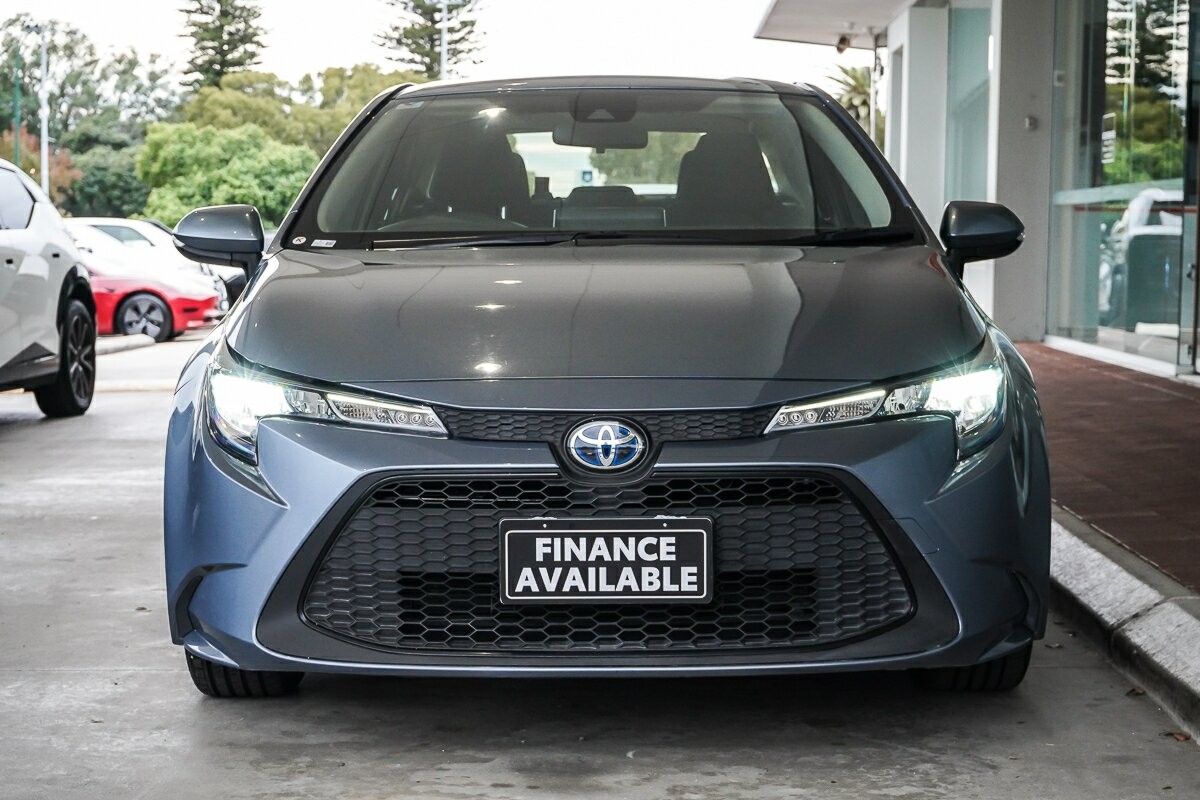 Toyota Corolla image 3