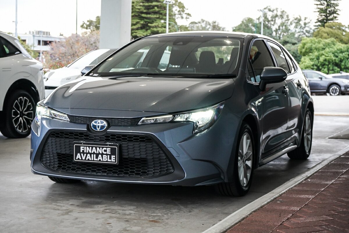 Toyota Corolla image 4