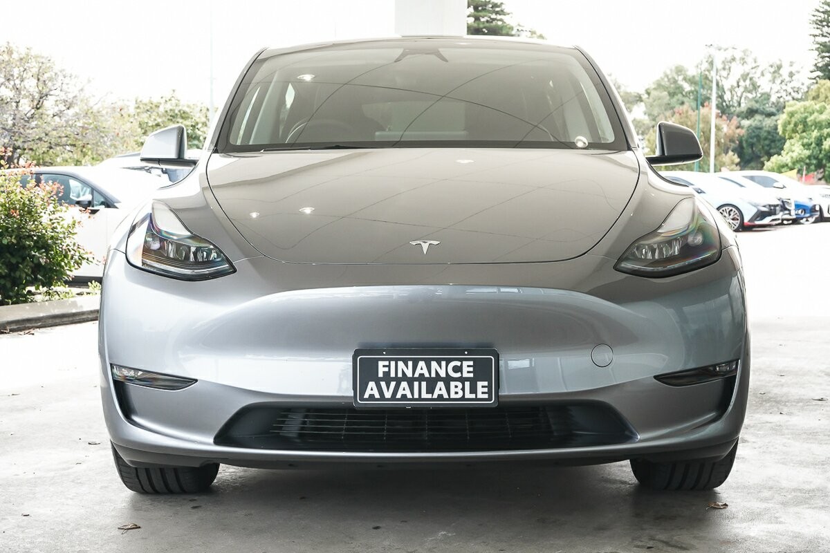Tesla Model Y image 3