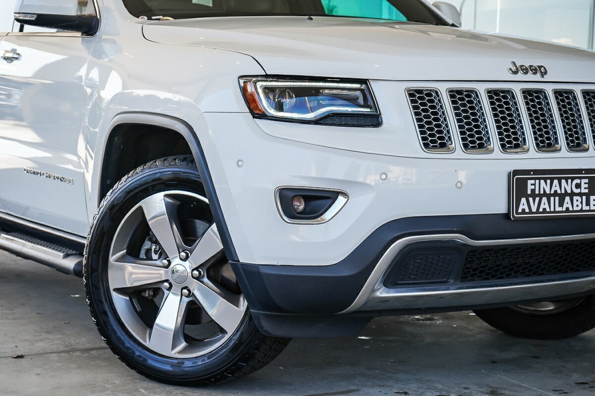 Jeep Grand Cherokee image 2