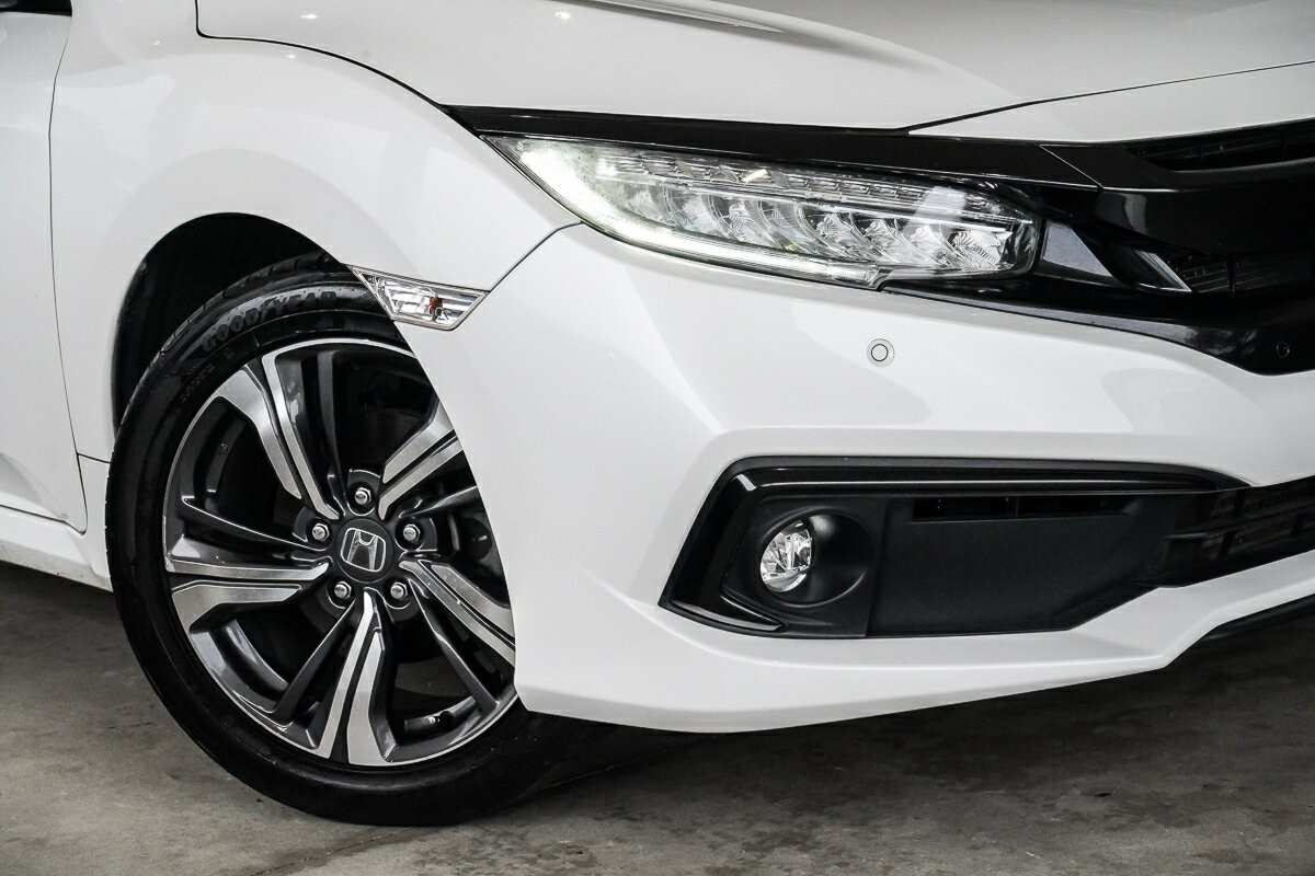 Honda Civic image 2